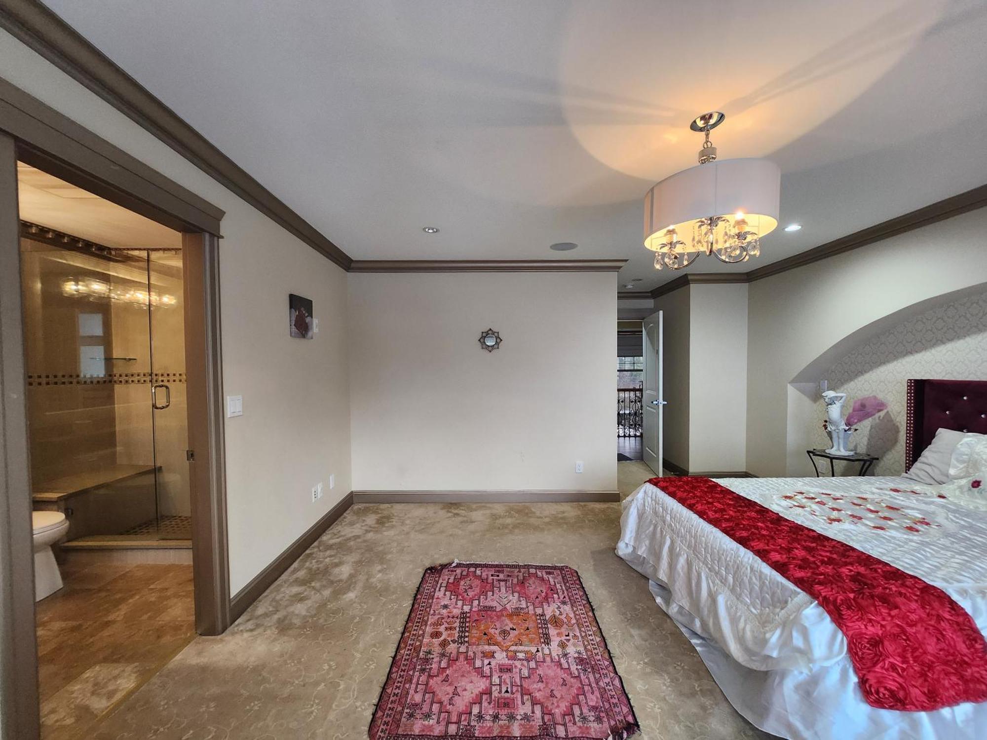 Empress Madani Palace Hotel Surrey Bagian luar foto