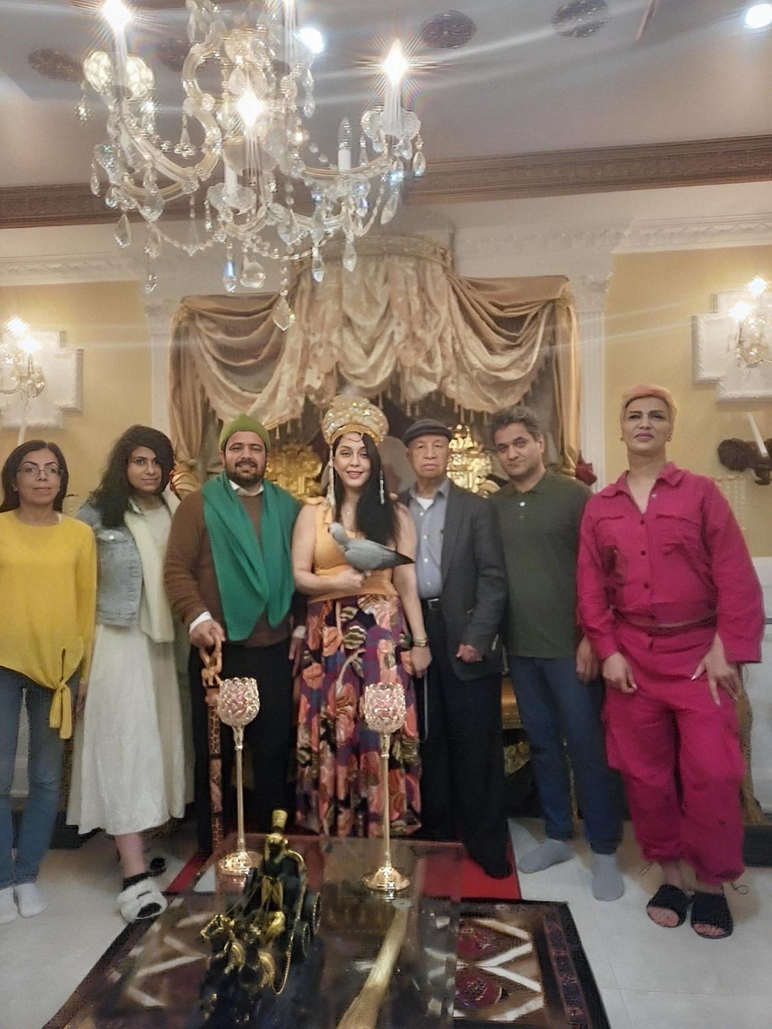 Empress Madani Palace Hotel Surrey Bagian luar foto