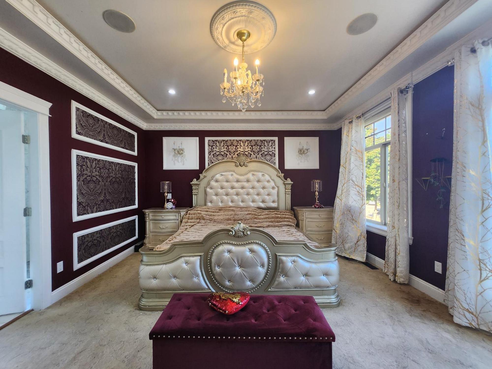 Empress Madani Palace Hotel Surrey Bagian luar foto